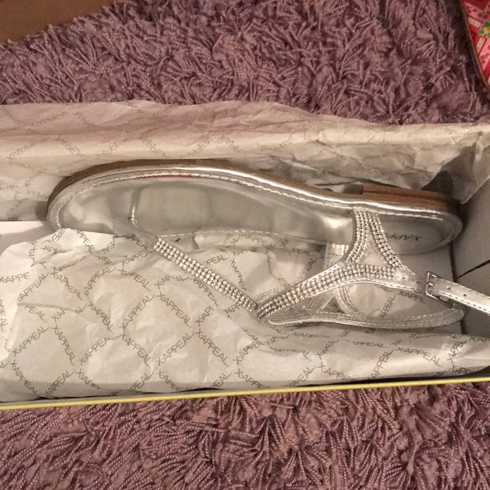 Rhinestones flat sandals!